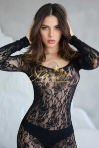 BRUNA-SEXY-ESCORT-ATHENS