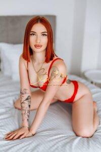 YANA-MOLDAVIA-HOT