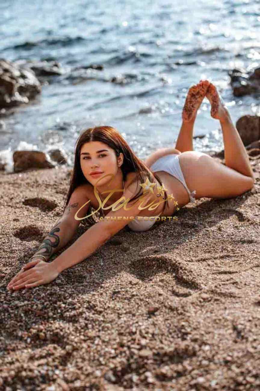 AMELIA-ATHENS-ESCORT-STARS